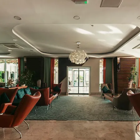 Seashell & Hotel