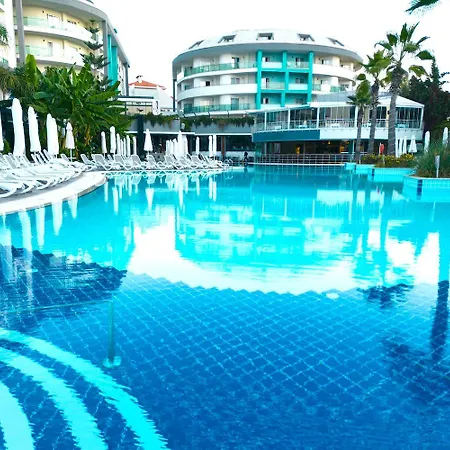 Hotel Seashell & 5*